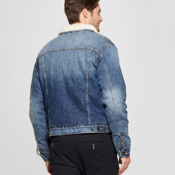 Men's Sherpa Trucker Denim Jacket - Picture 2 of 2